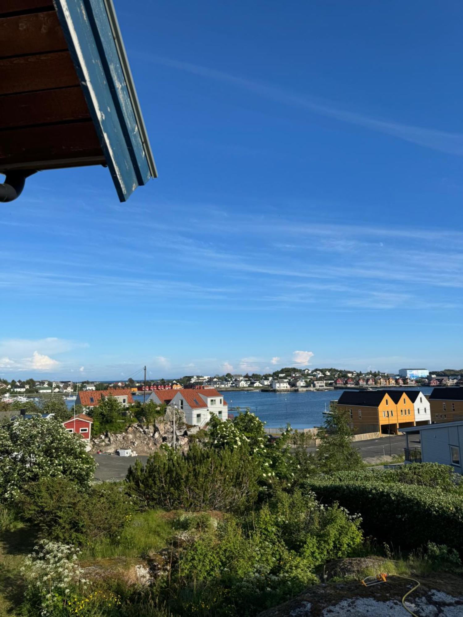 Leilighet Ballstad Exterior foto